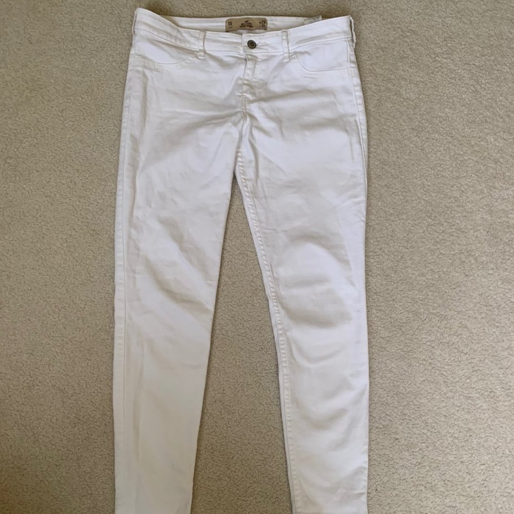 White Hollister jeans
